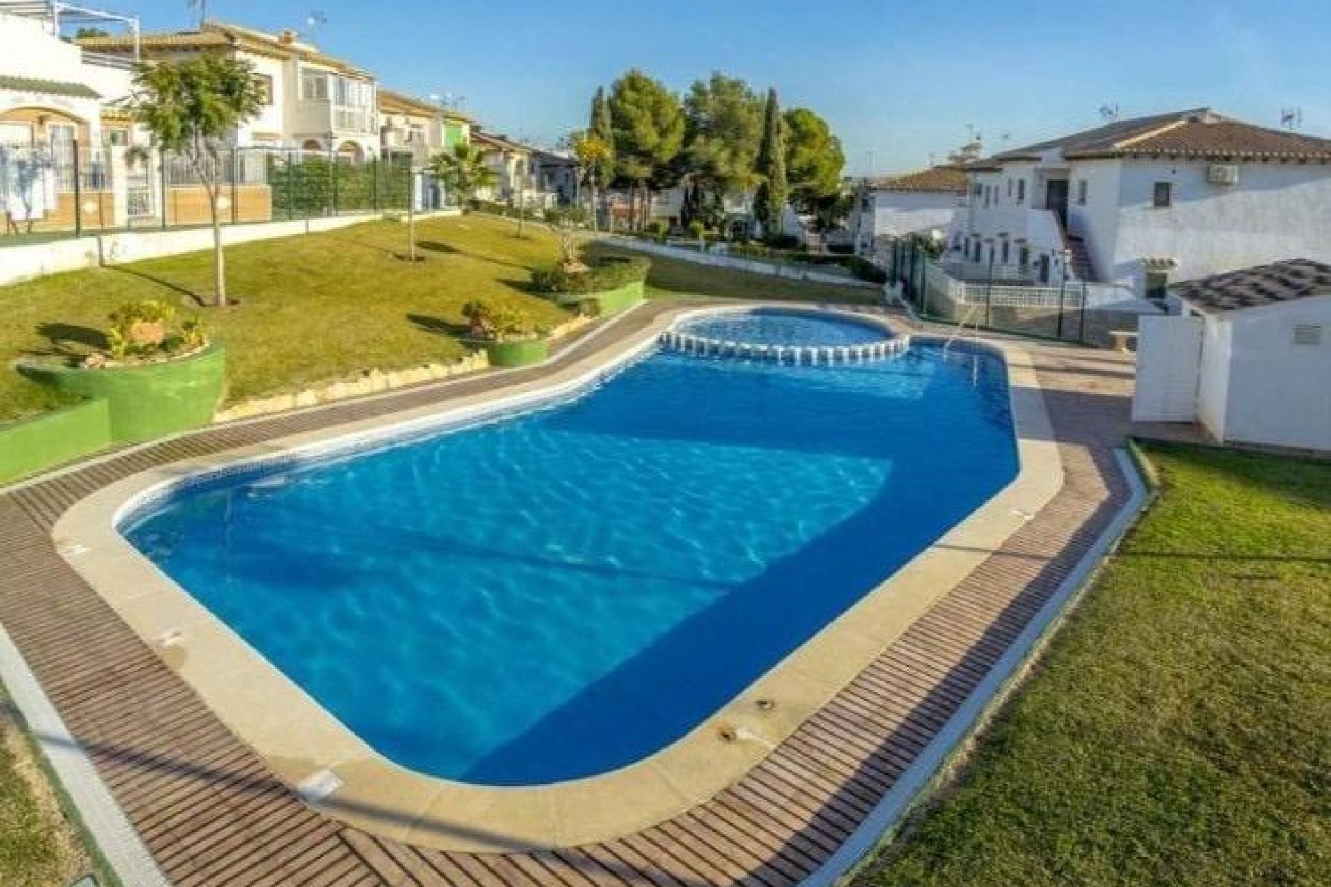 Odsprzedaż - Town House - Torrevieja - Los balcones