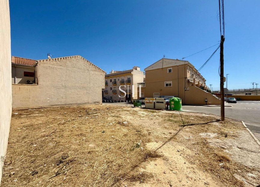 Odsprzedaż - Urban building plot - San Miguel de Salinas - CENTRO URBANO