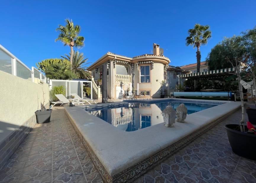 Odsprzedaż - Villa - Benijofar - Costa Blanca