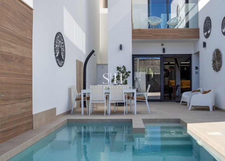 Odsprzedaż - Villa - Benijofar - Costa Blanca