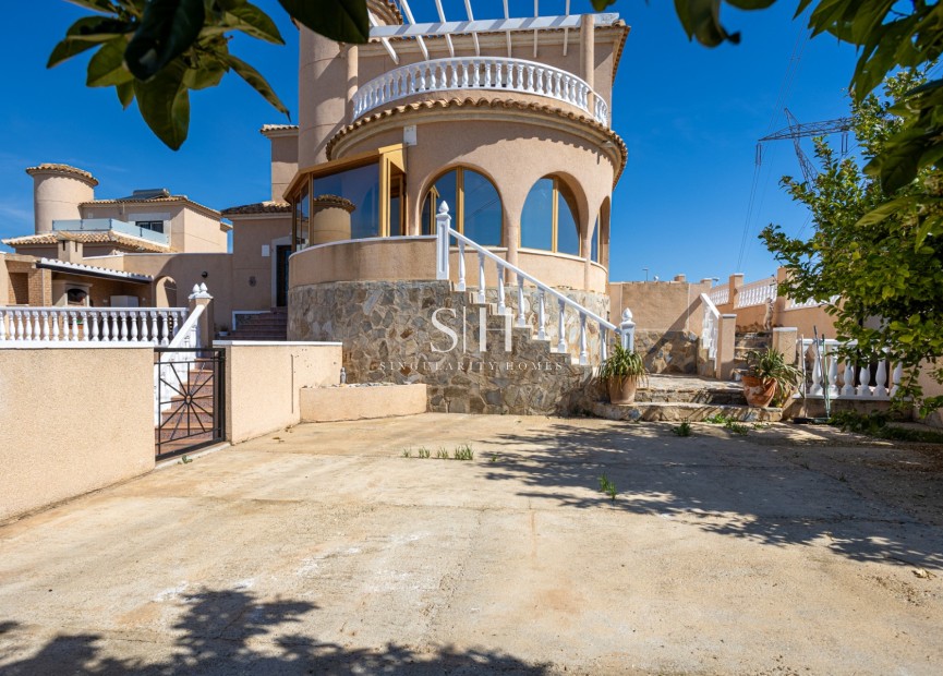 Odsprzedaż - Villa - Benijofar - Costa Blanca