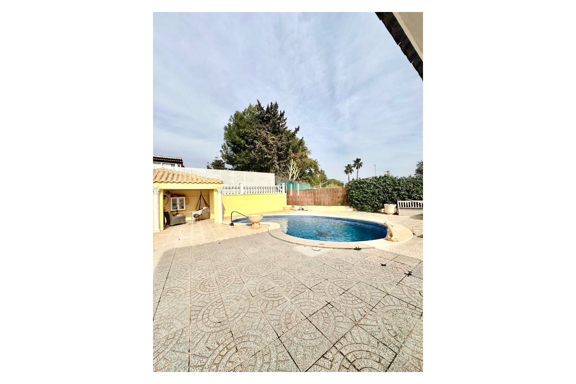 Odsprzedaż - Villa - Campoamor - Costa Blanca