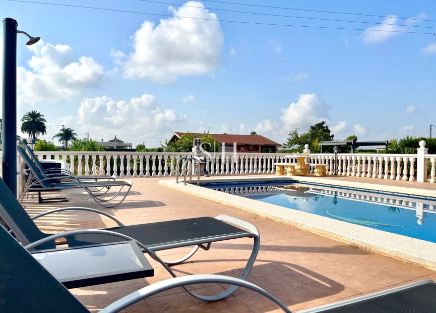 Odsprzedaż - Villa - Catral - Costa Blanca
