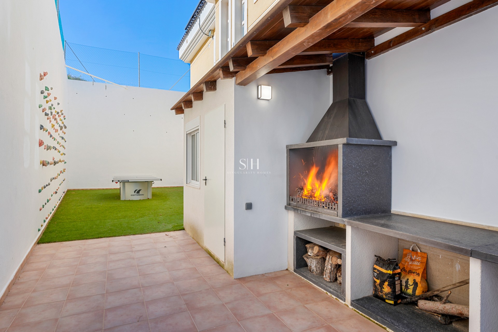Odsprzedaż - Villa - Ciudad De Las Comunicaciones - Costa Blanca