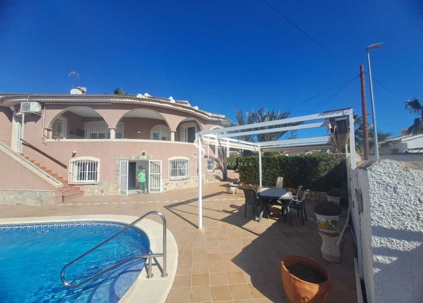 Odsprzedaż - Villa - Ciudad Quesada - Costa Blanca