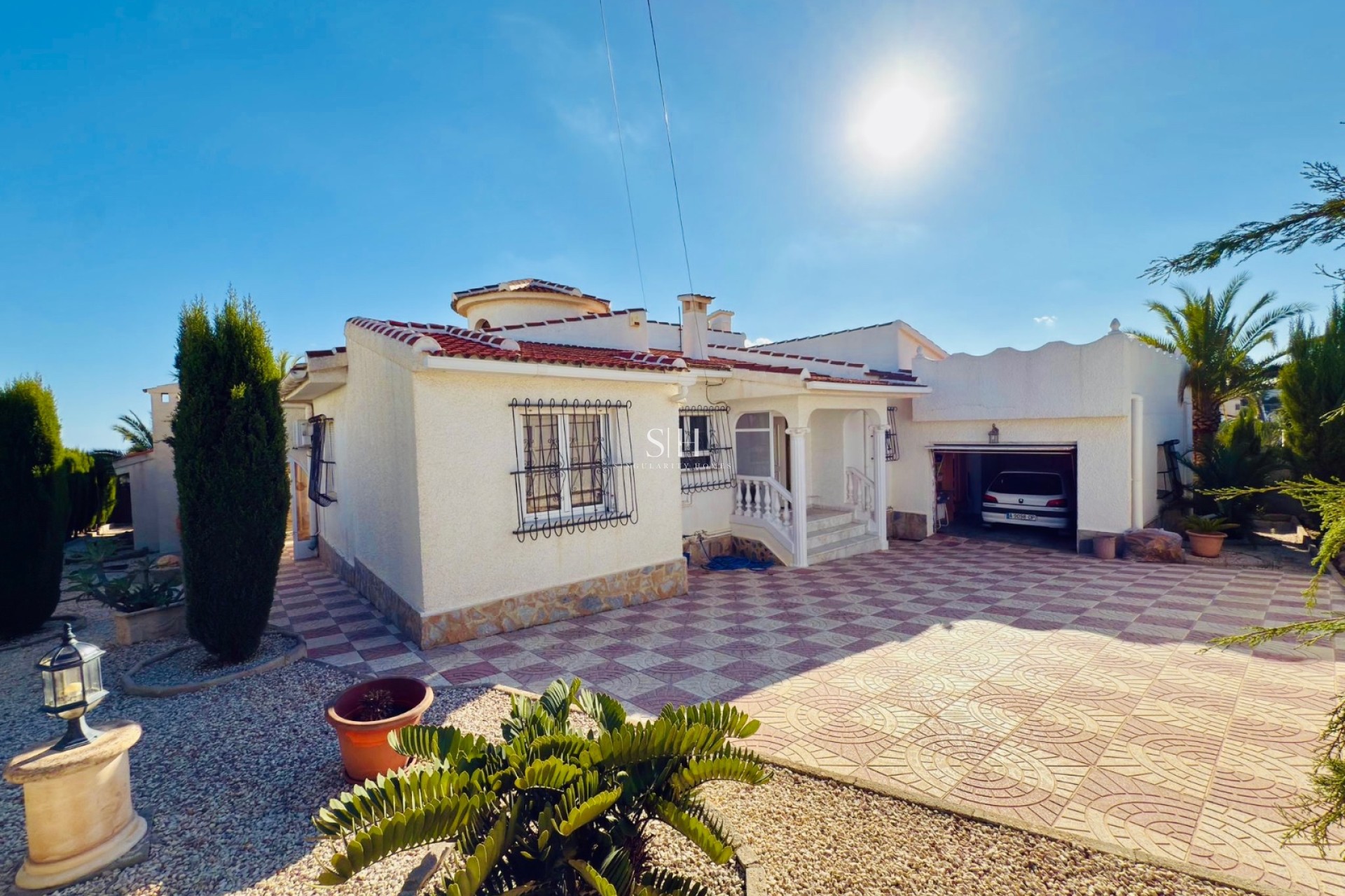 Odsprzedaż - Villa - Ciudad Quesada