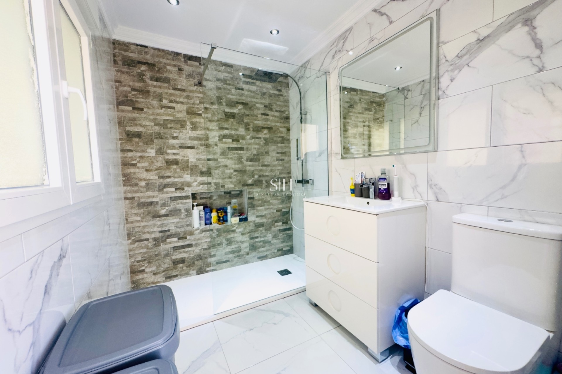 Odsprzedaż - Villa - Ciudad Quesada