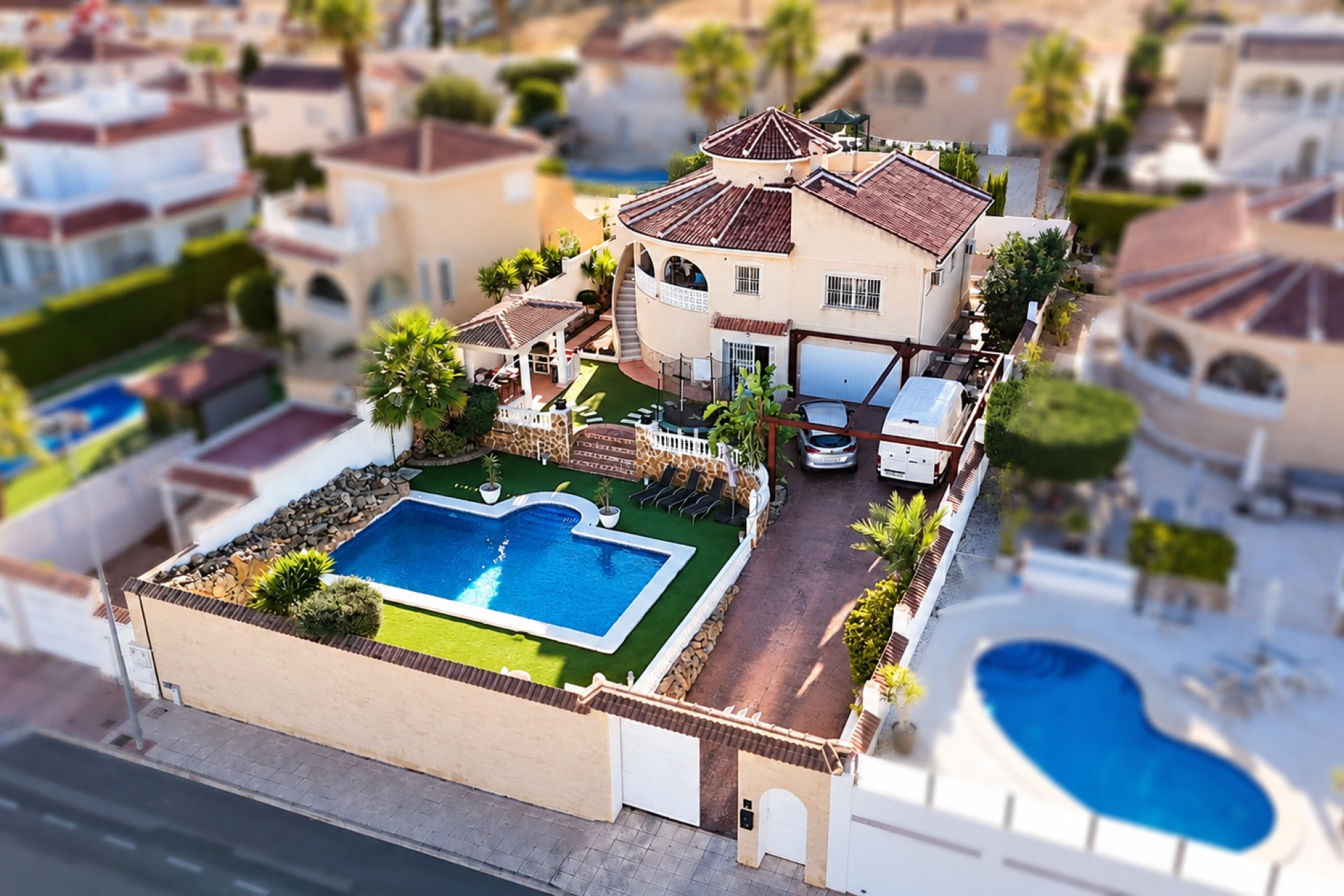 Odsprzedaż - Villa - Ciudad Quesada