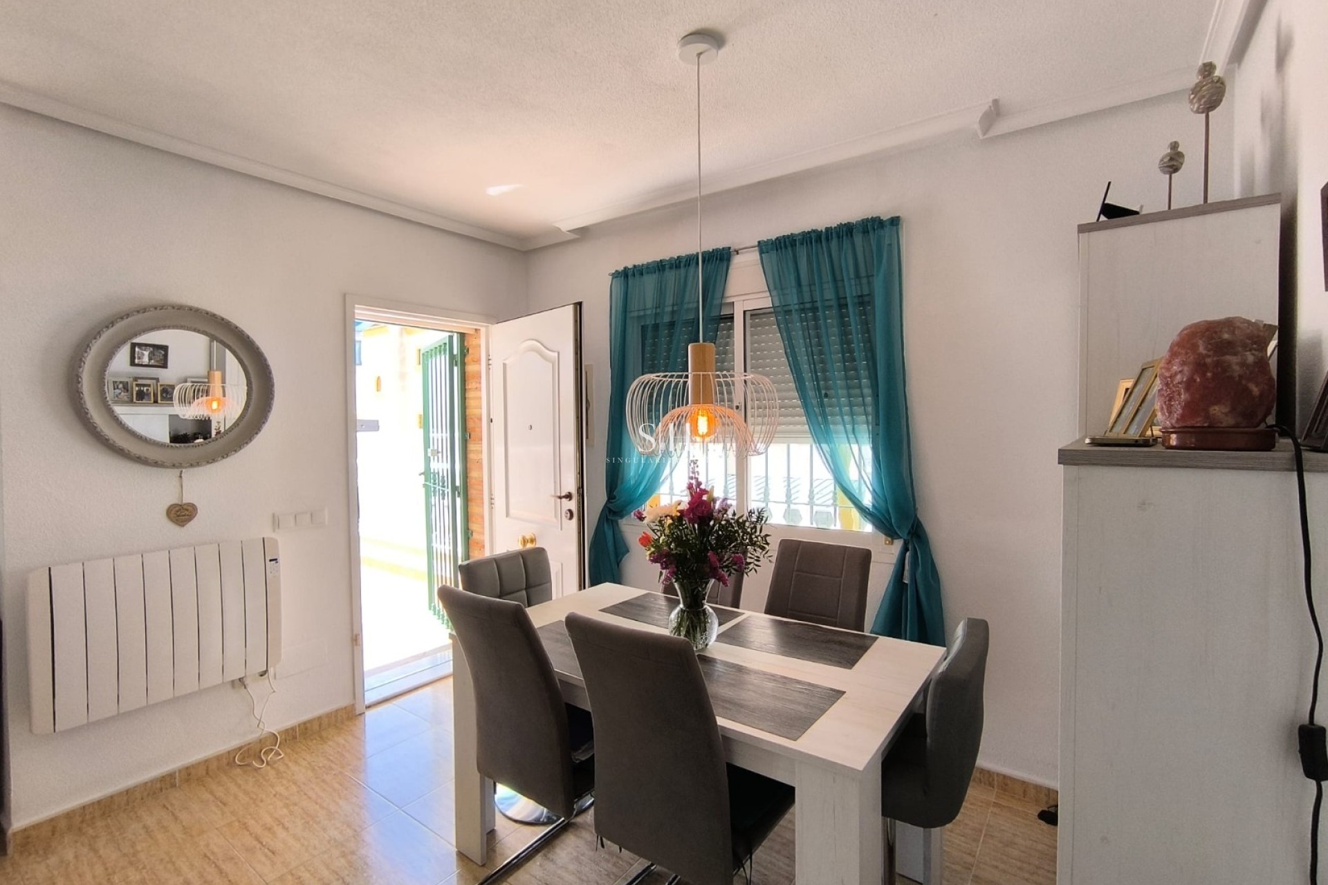 Odsprzedaż - Villa - Guardamar del Segura - Costa Blanca