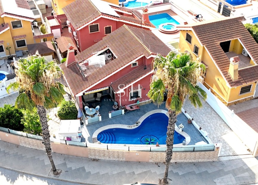 Odsprzedaż - Villa - Guardamar del Segura - Costa Blanca