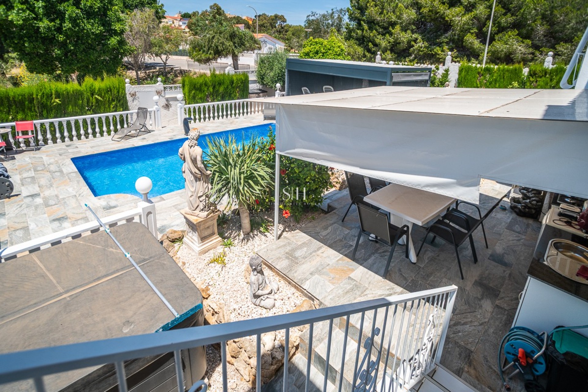 Odsprzedaż - Villa - La marina - Costa Blanca
