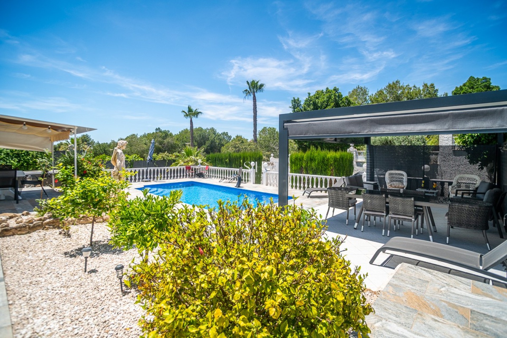 Odsprzedaż - Villa - La marina - Costa Blanca