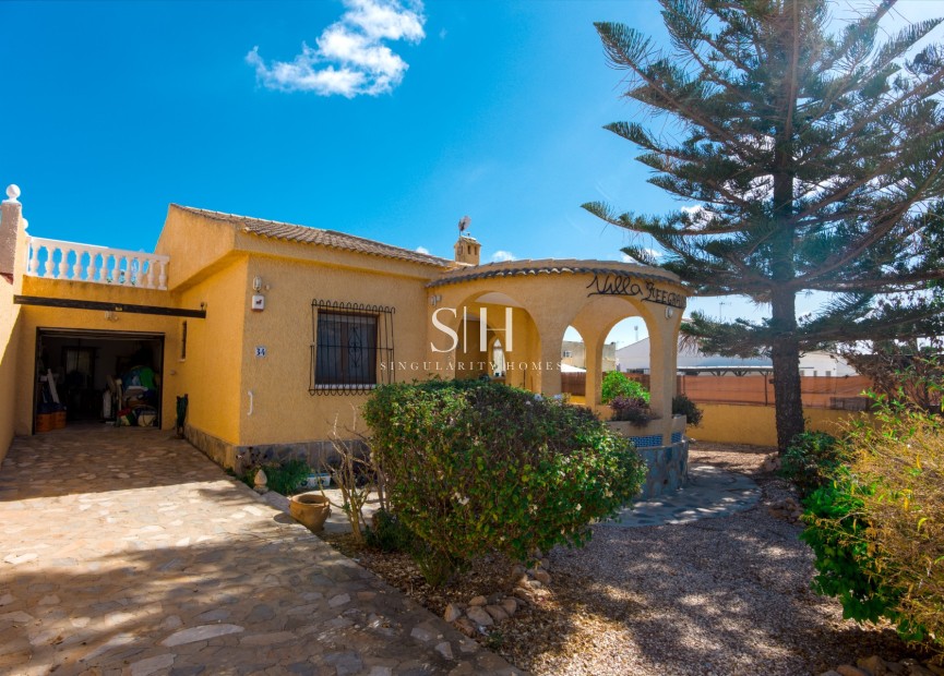 Odsprzedaż - Villa - La Siesta - Costa Blanca