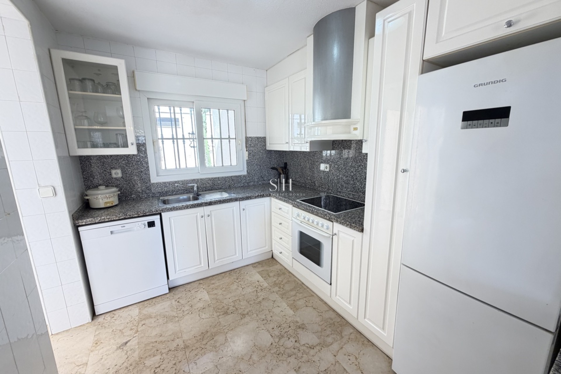 Odsprzedaż - Villa - Las Ramblas Golf - Inland