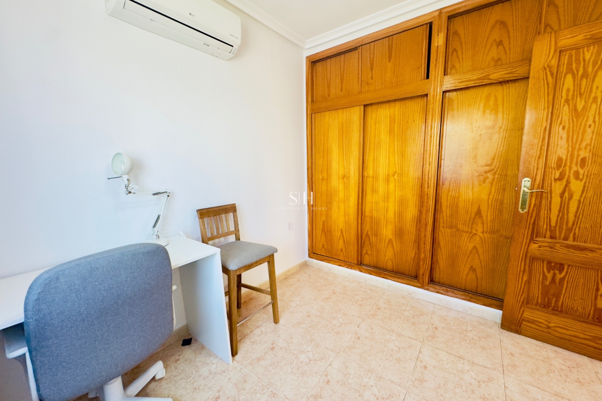 Odsprzedaż - Villa - Orihuela Costa - Campoamor