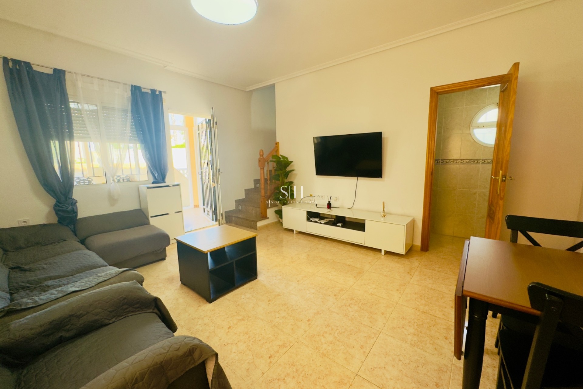 Odsprzedaż - Villa - Orihuela Costa - Campoamor