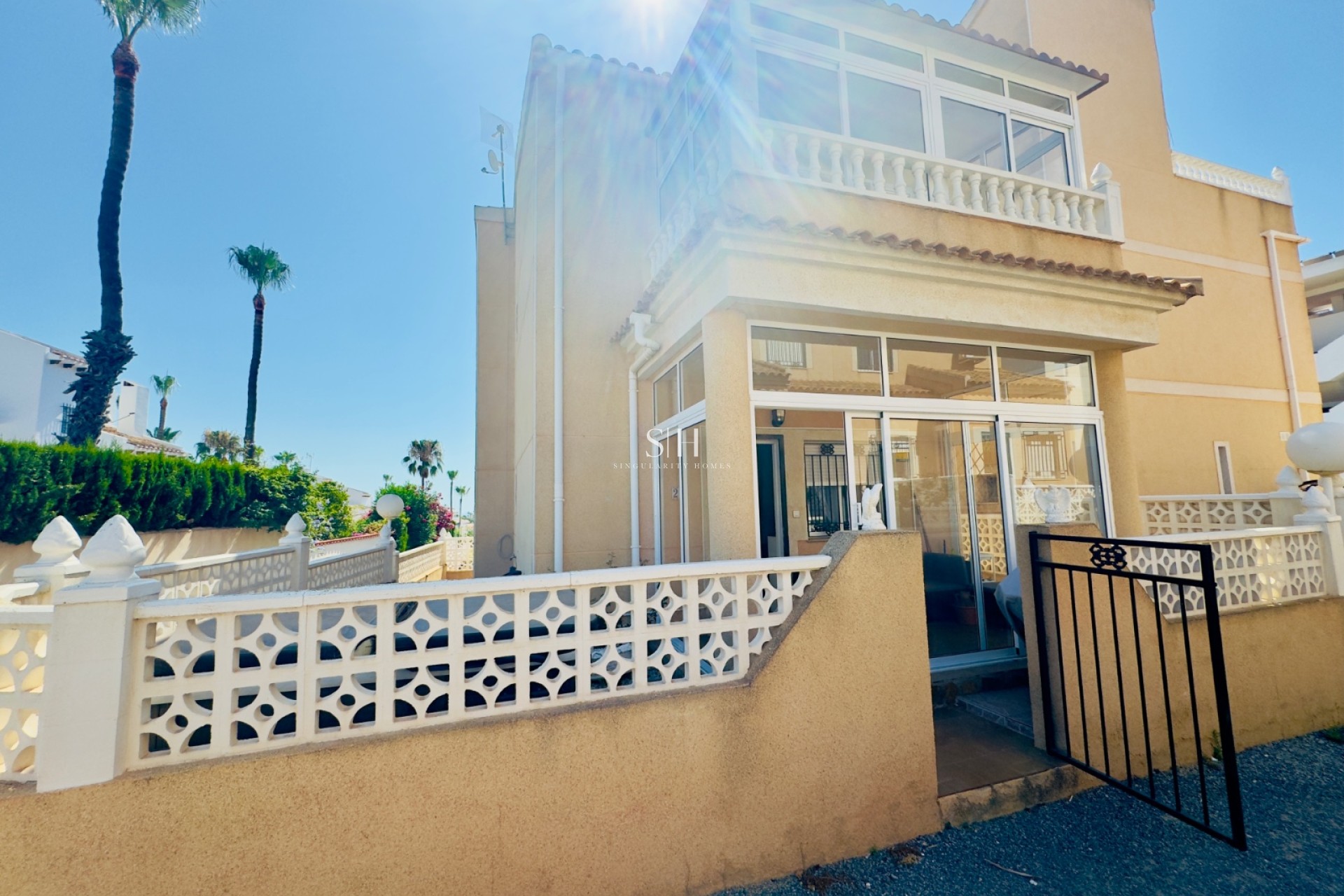 Odsprzedaż - Villa - Orihuela Costa - Campoamor