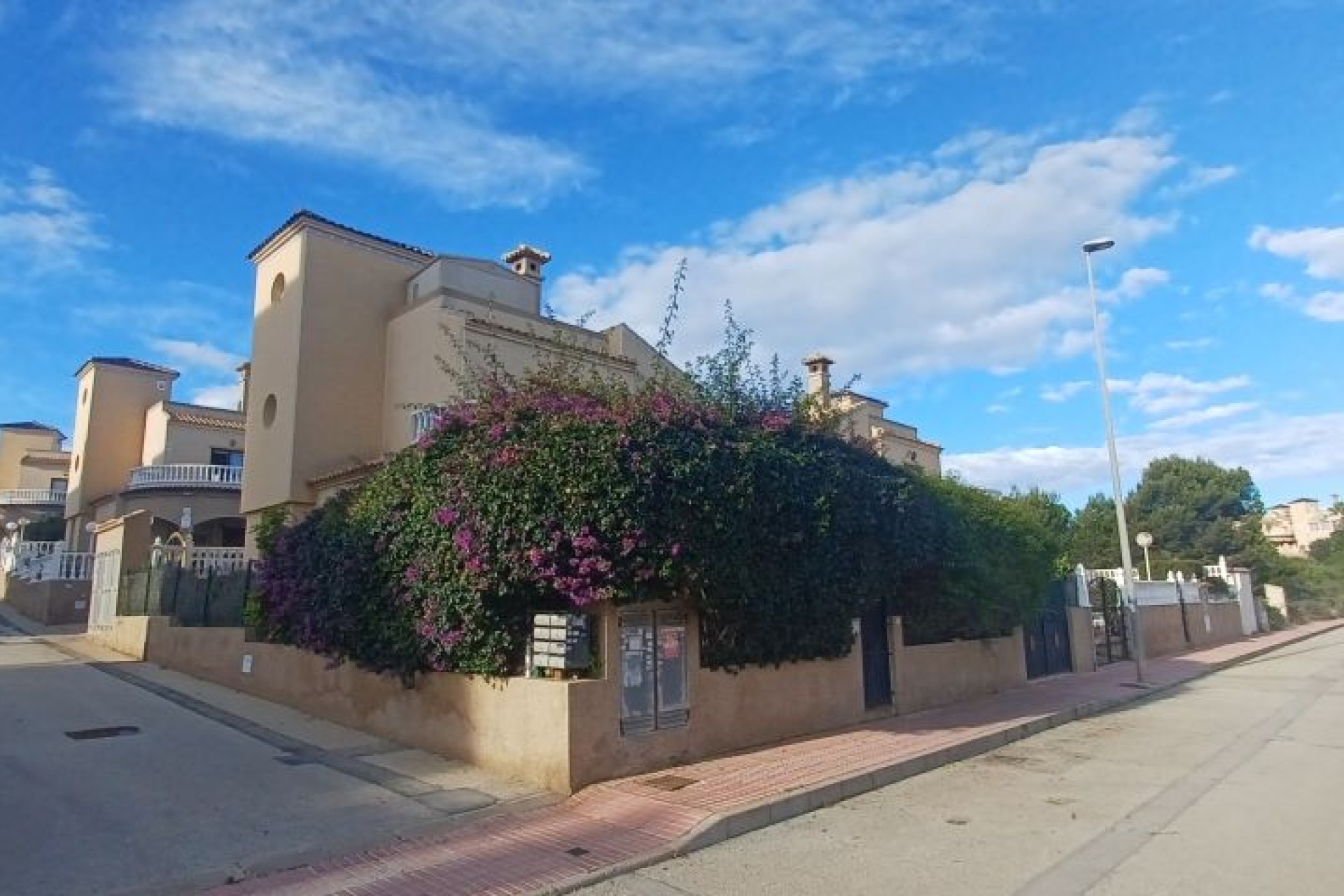 Odsprzedaż - Villa - Orihuela Costa - Costa Blanca