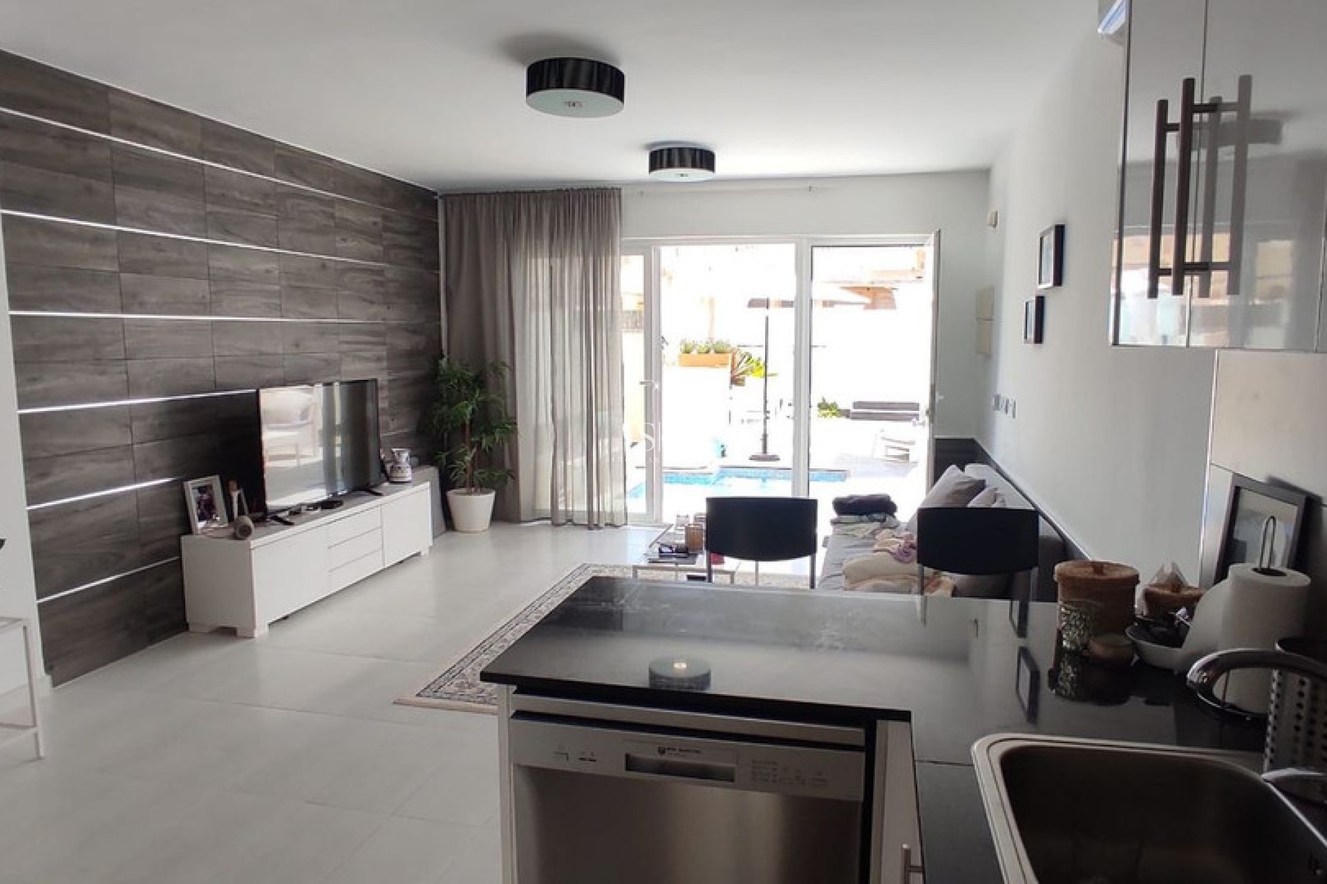 Odsprzedaż - Villa - Orihuela Costa - Costa Blanca