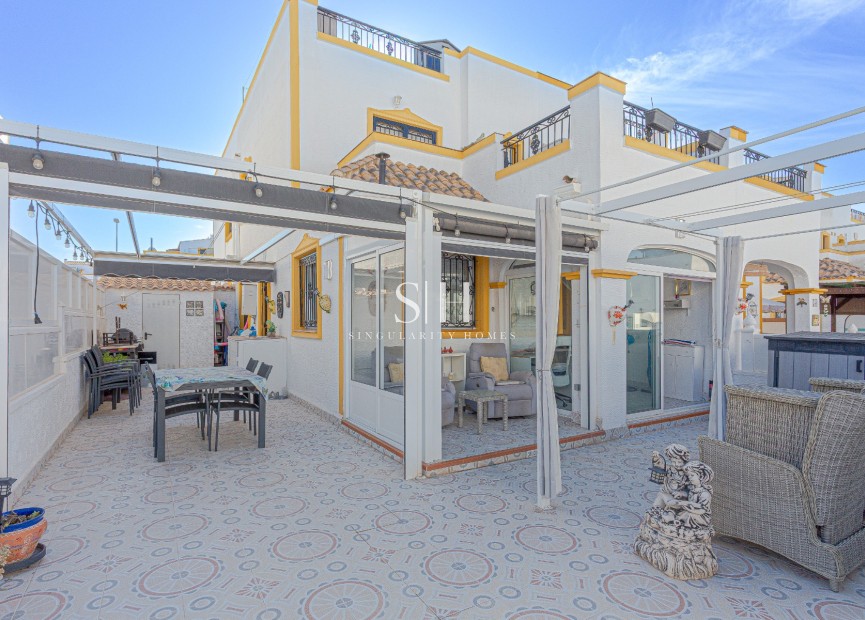 Odsprzedaż - Villa - Orihuela Costa - Costa Blanca