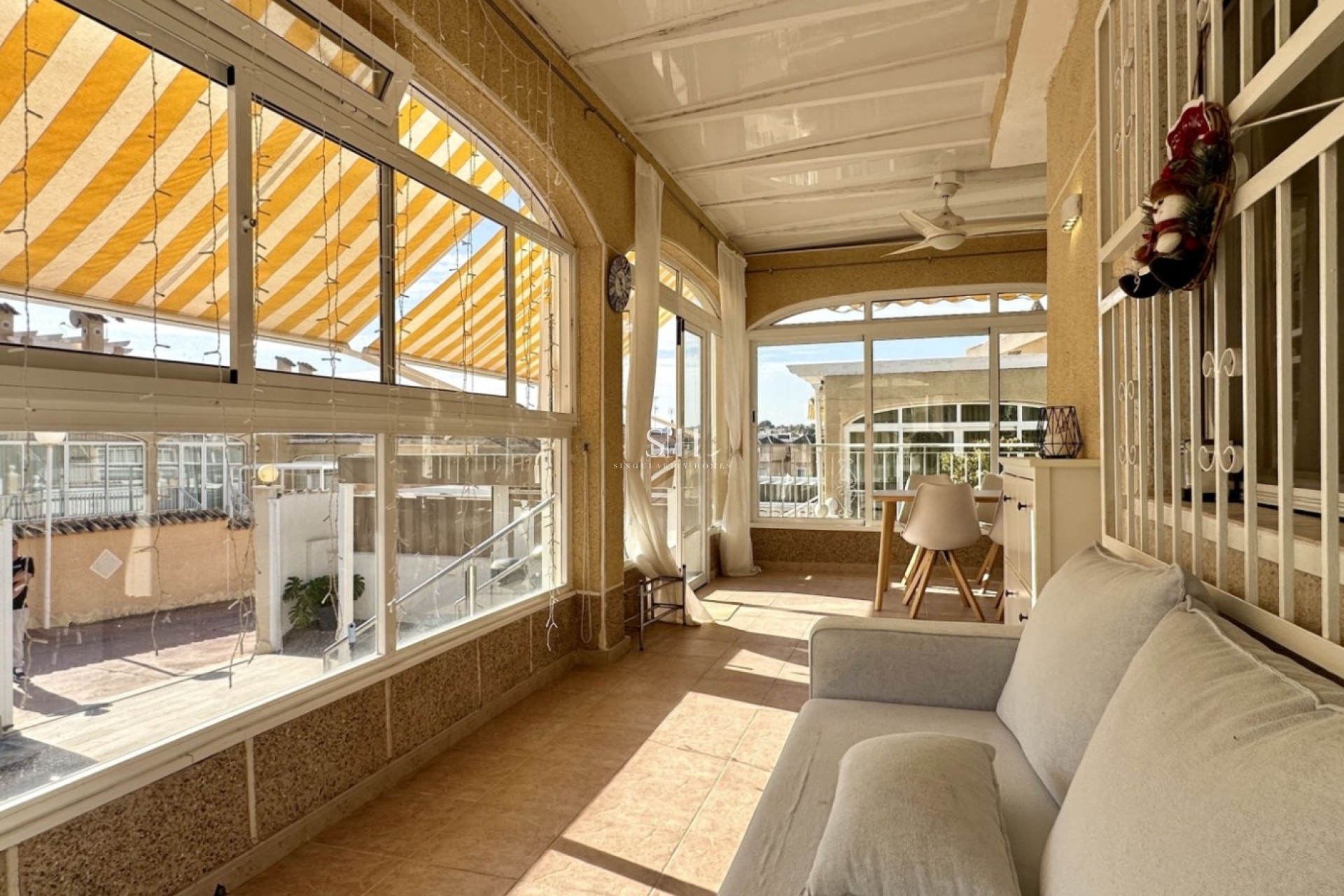 Odsprzedaż - Villa - Orihuela Costa - Costa Blanca