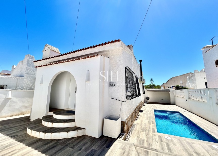 Odsprzedaż - Villa - Orihuela Costa - Costa Blanca