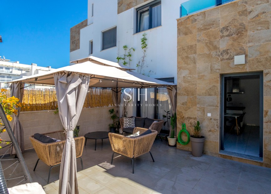 Odsprzedaż - Villa - Orihuela Costa - Costa Blanca