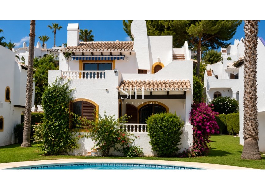 Odsprzedaż - Villa - Orihuela Costa - Costa Blanca
