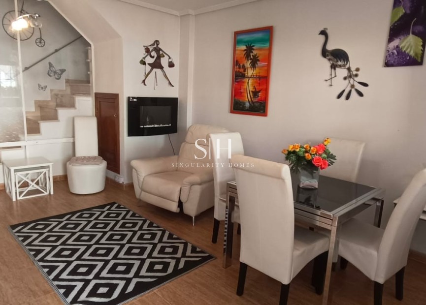Odsprzedaż - Villa - Orihuela Costa - Costa Blanca