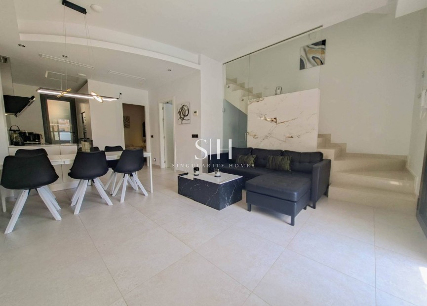 Odsprzedaż - Villa - Orihuela Costa - Costa Blanca