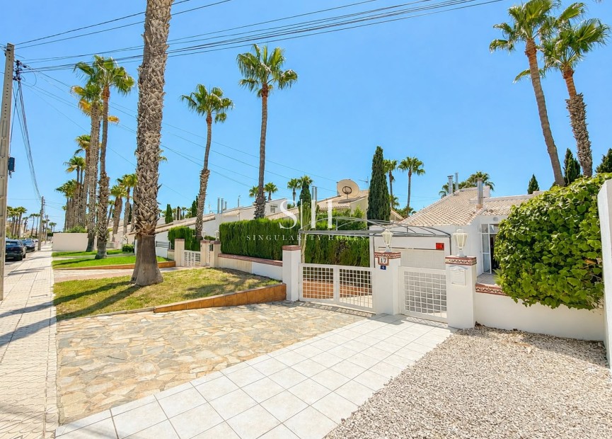 Odsprzedaż - Villa - Orihuela Costa - Costa Blanca