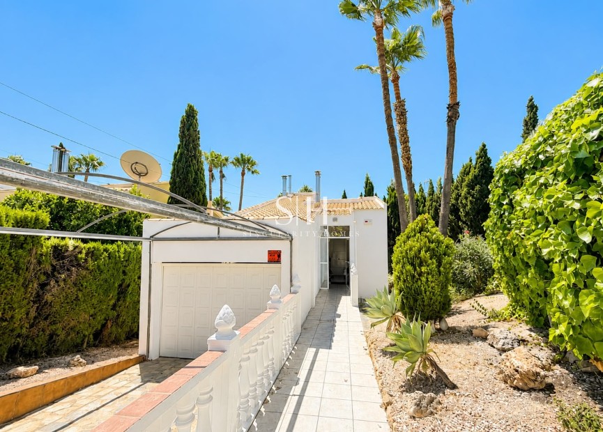 Odsprzedaż - Villa - Orihuela Costa - Costa Blanca