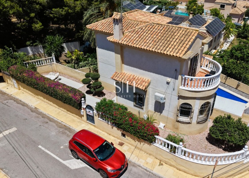 Odsprzedaż - Villa - Orihuela Costa - Costa Blanca