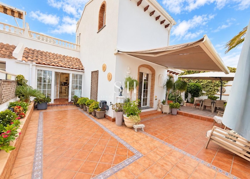 Odsprzedaż - Villa - Orihuela Costa - Costa Blanca