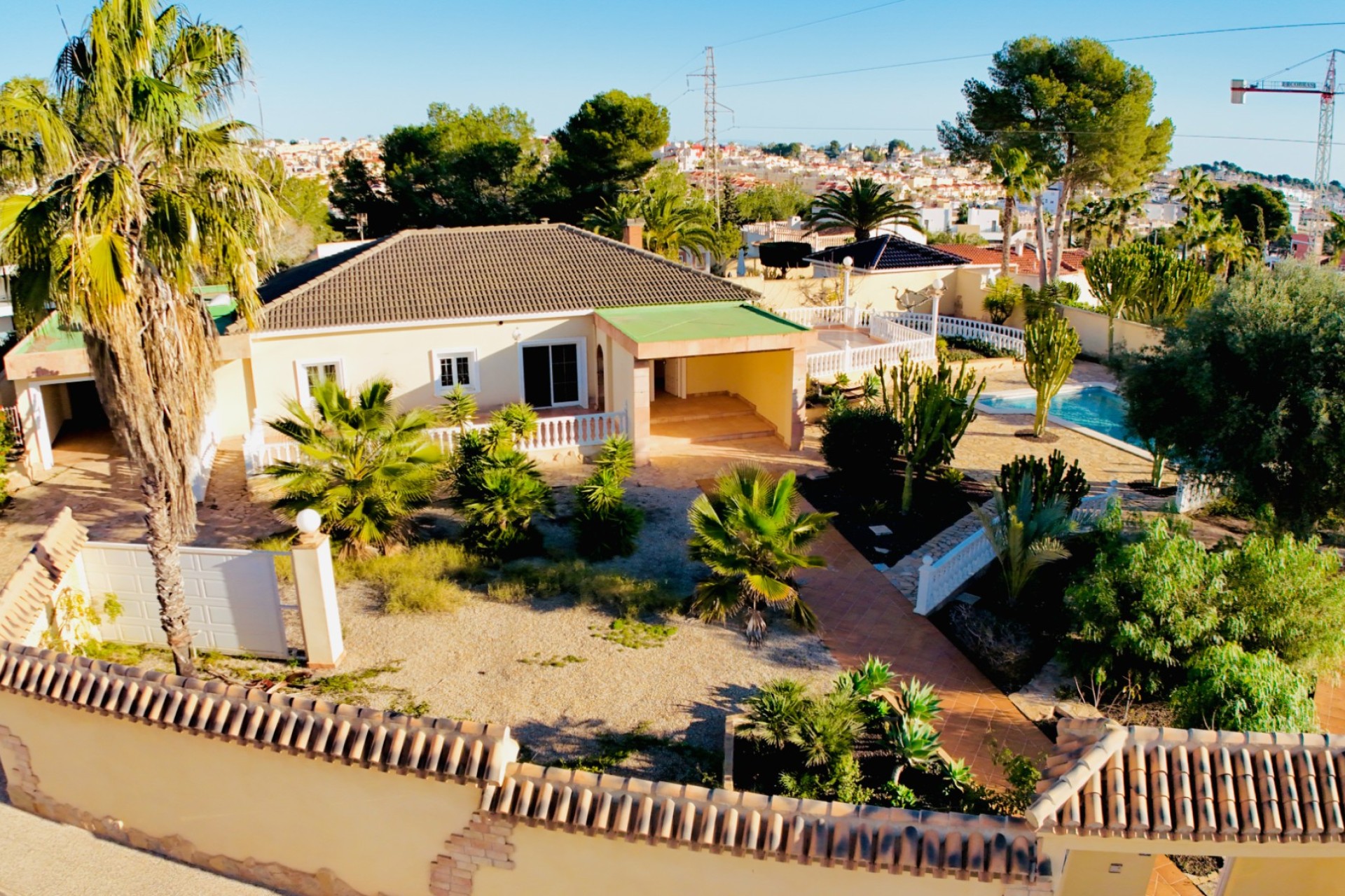 Odsprzedaż - Villa - Orihuela Costa - Las Filipinas