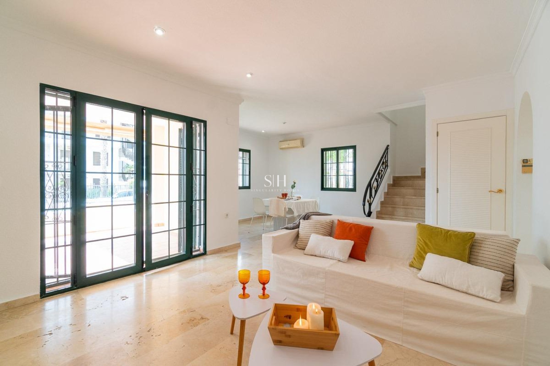 Odsprzedaż - Villa - Orihuela Costa - Las Filipinas