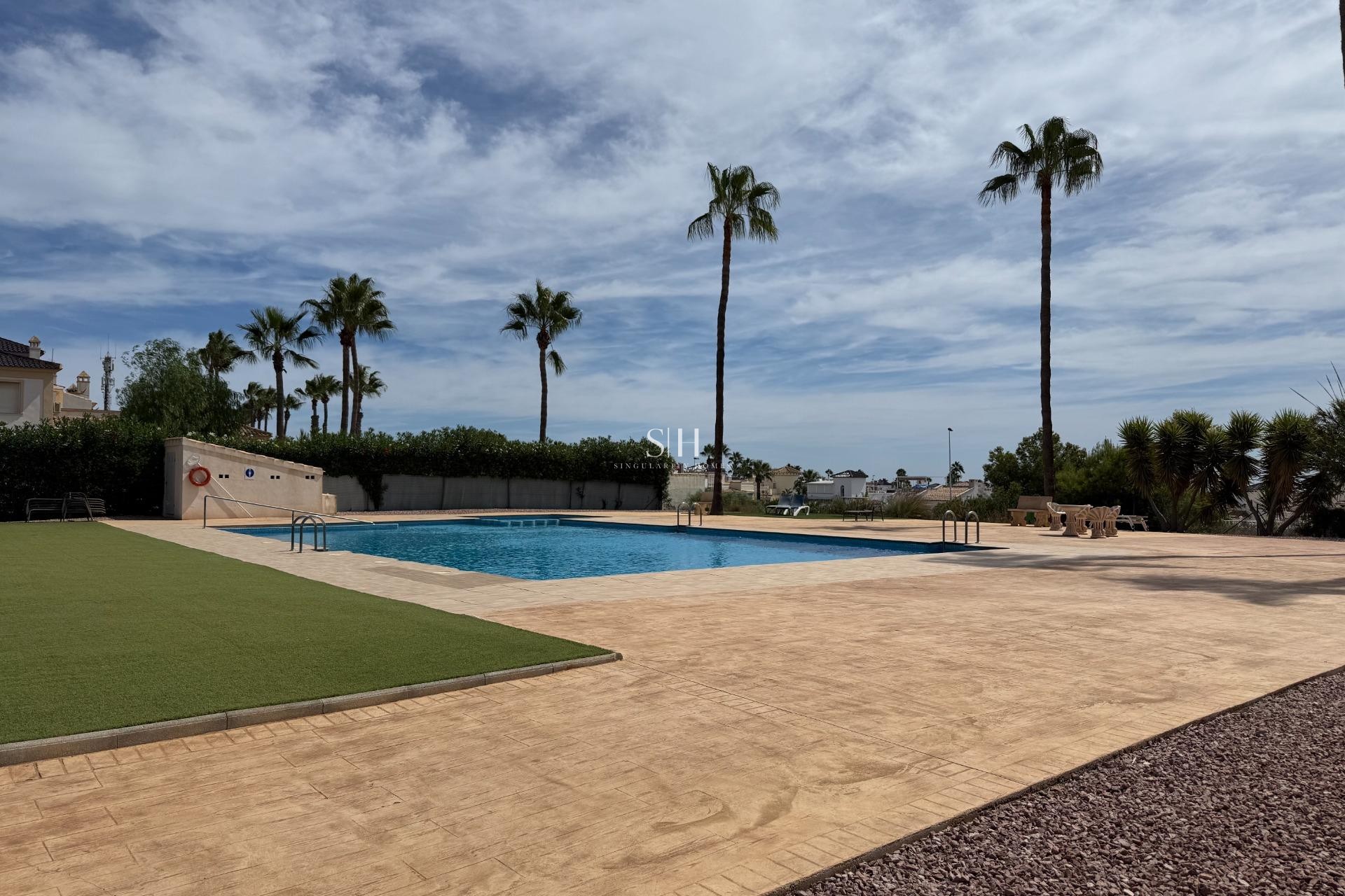 Odsprzedaż - Villa - Orihuela Costa - Las Filipinas