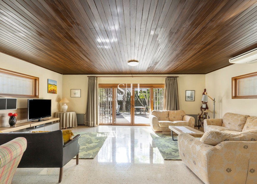 Odsprzedaż - Villa - Orihuela Costa - Las Filipinas