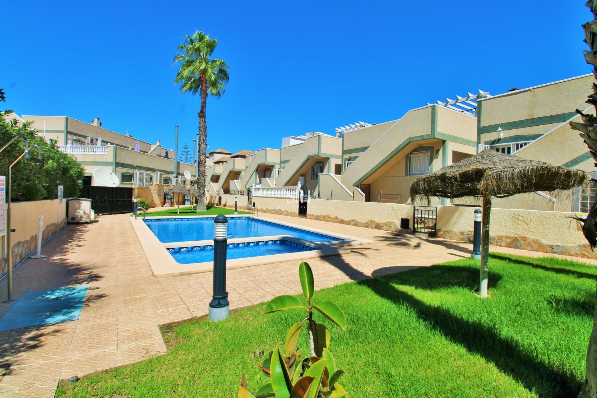 Odsprzedaż - Villa - Orihuela Costa - Las Violetas