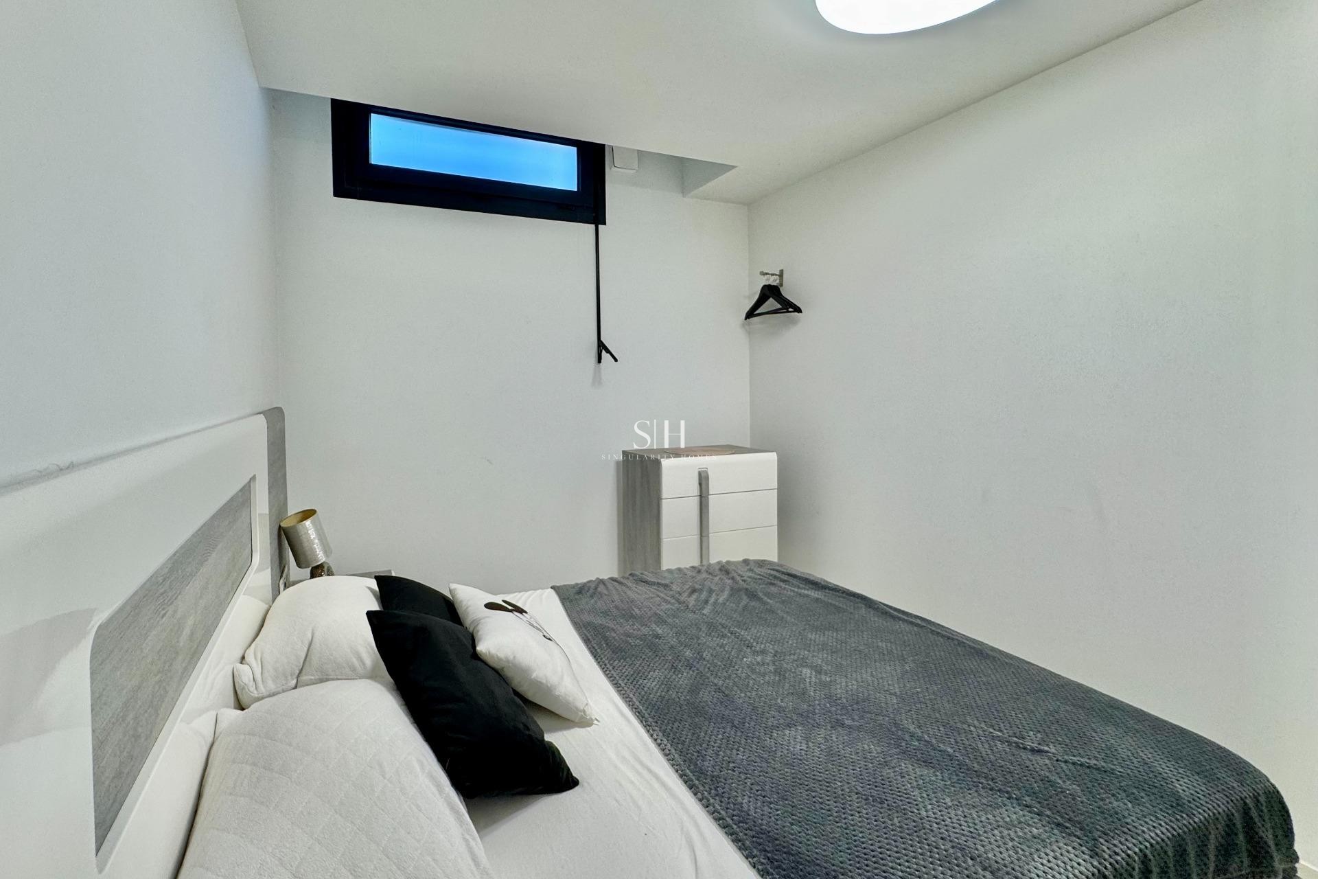 Odsprzedaż - Villa - Orihuela Costa - Lomas de Cabo Roig