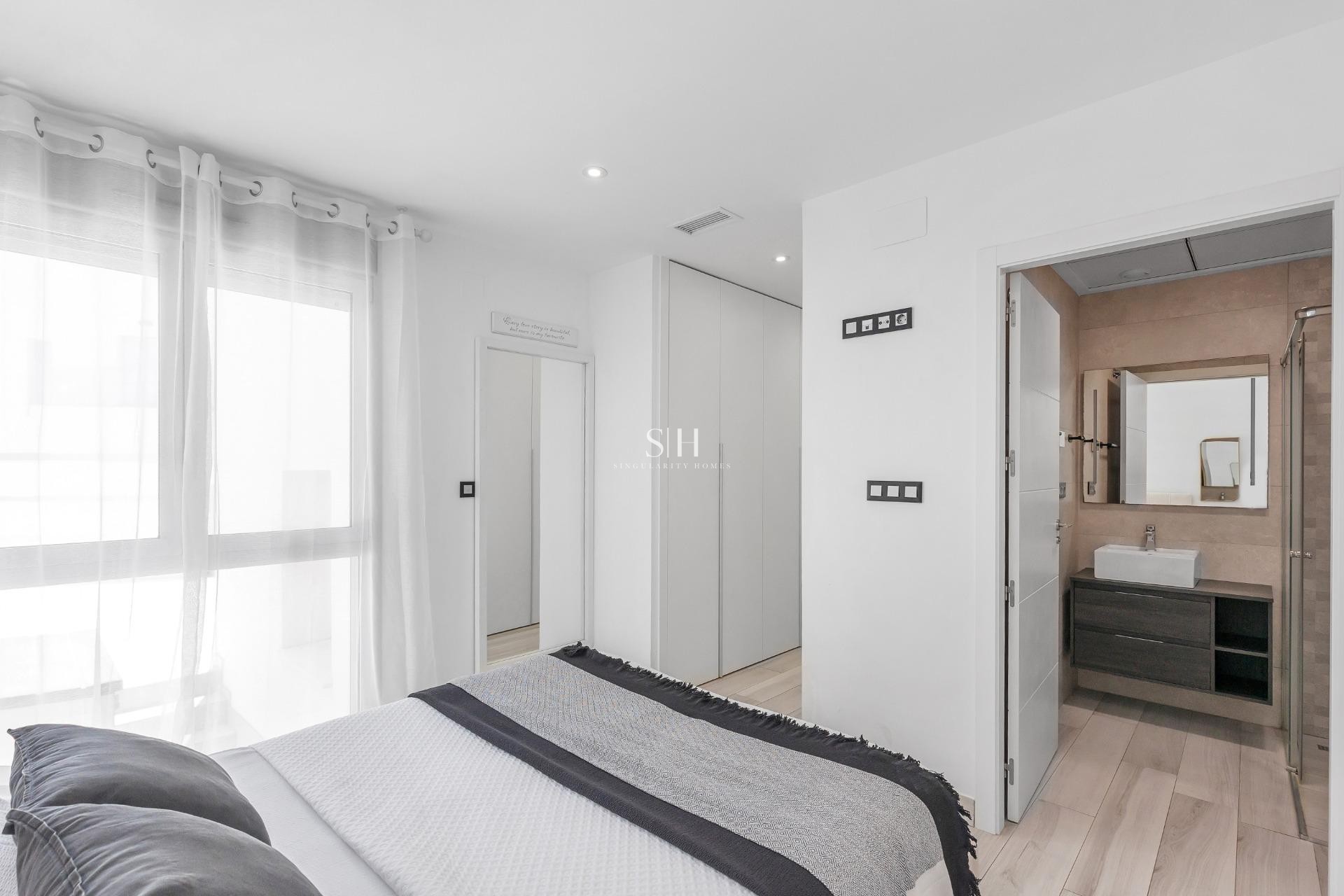 Odsprzedaż - Villa - Orihuela Costa - Lomas de Cabo Roig