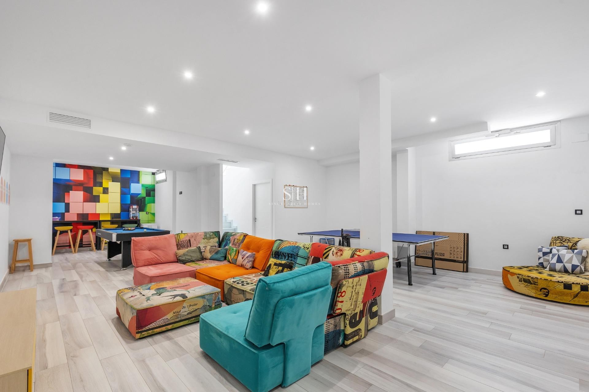 Odsprzedaż - Villa - Orihuela Costa - Lomas de Cabo Roig