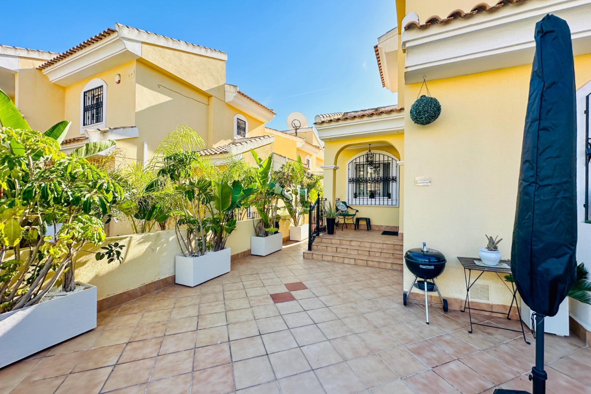 Odsprzedaż - Villa - Orihuela Costa - Los Dolses