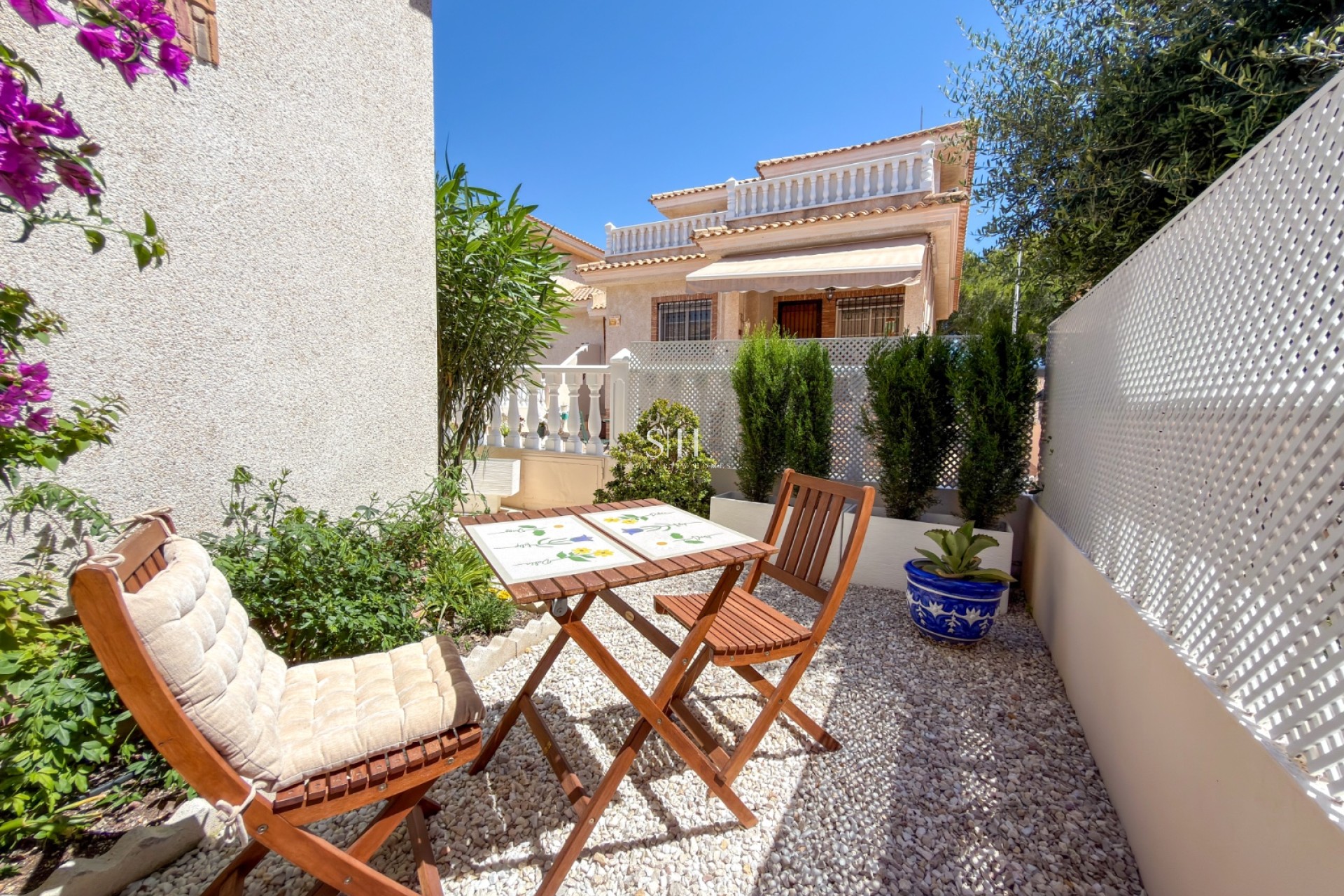 Odsprzedaż - Villa - Orihuela Costa - Los Dolses