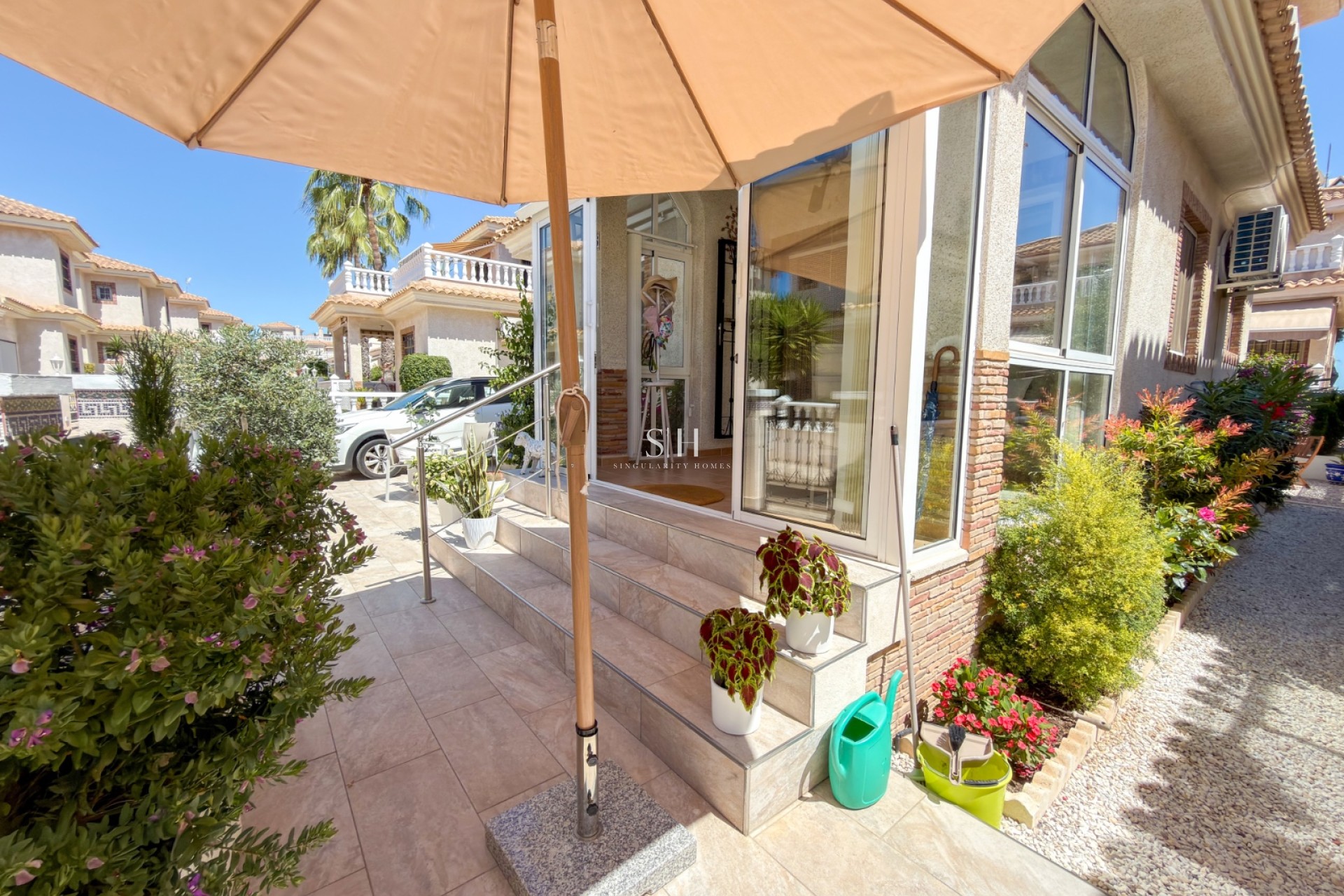 Odsprzedaż - Villa - Orihuela Costa - Los Dolses