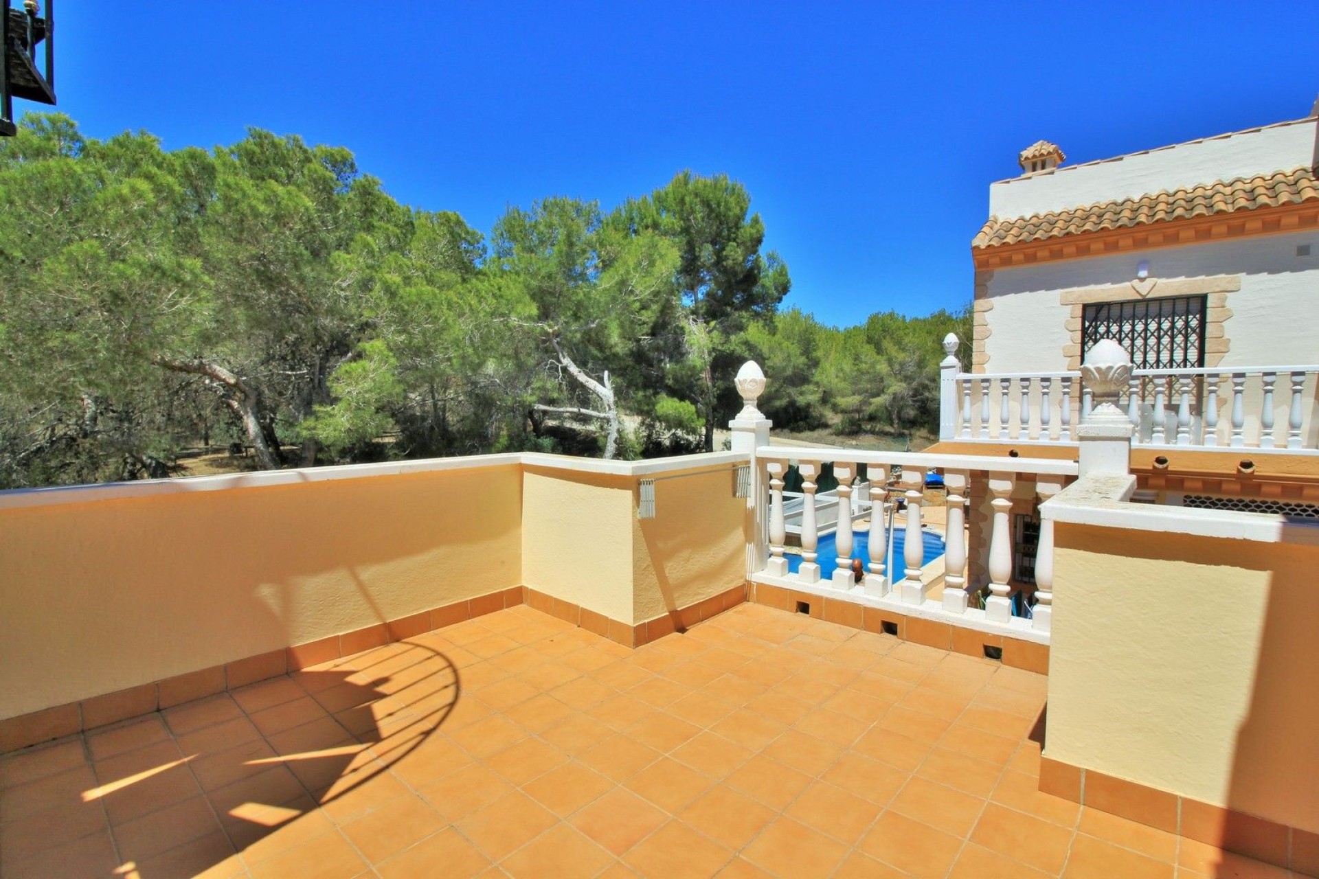 Odsprzedaż - Villa - Orihuela Costa - Los Dolses