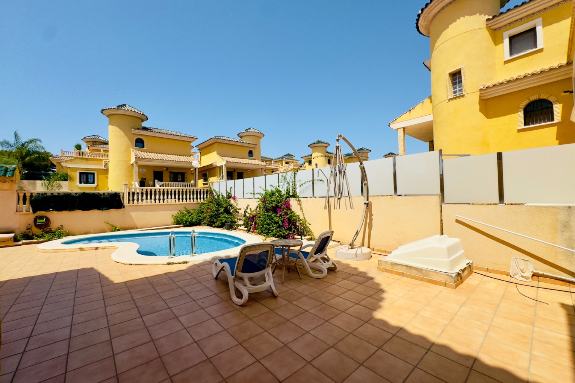 Odsprzedaż - Villa - Orihuela Costa - PAU 26