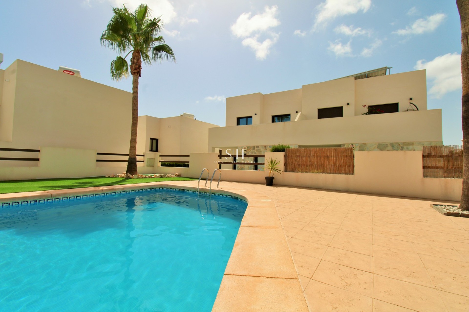 Odsprzedaż - Villa - Orihuela Costa - PAU 8