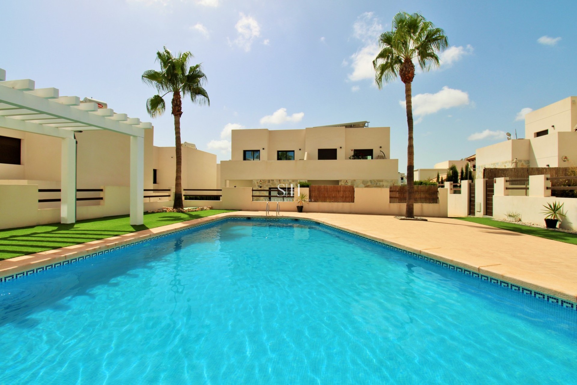 Odsprzedaż - Villa - Orihuela Costa - PAU 8
