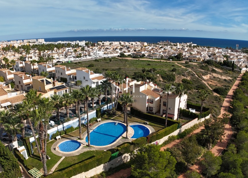 Odsprzedaż - Villa - Orihuela Costa - Playa Flamenca